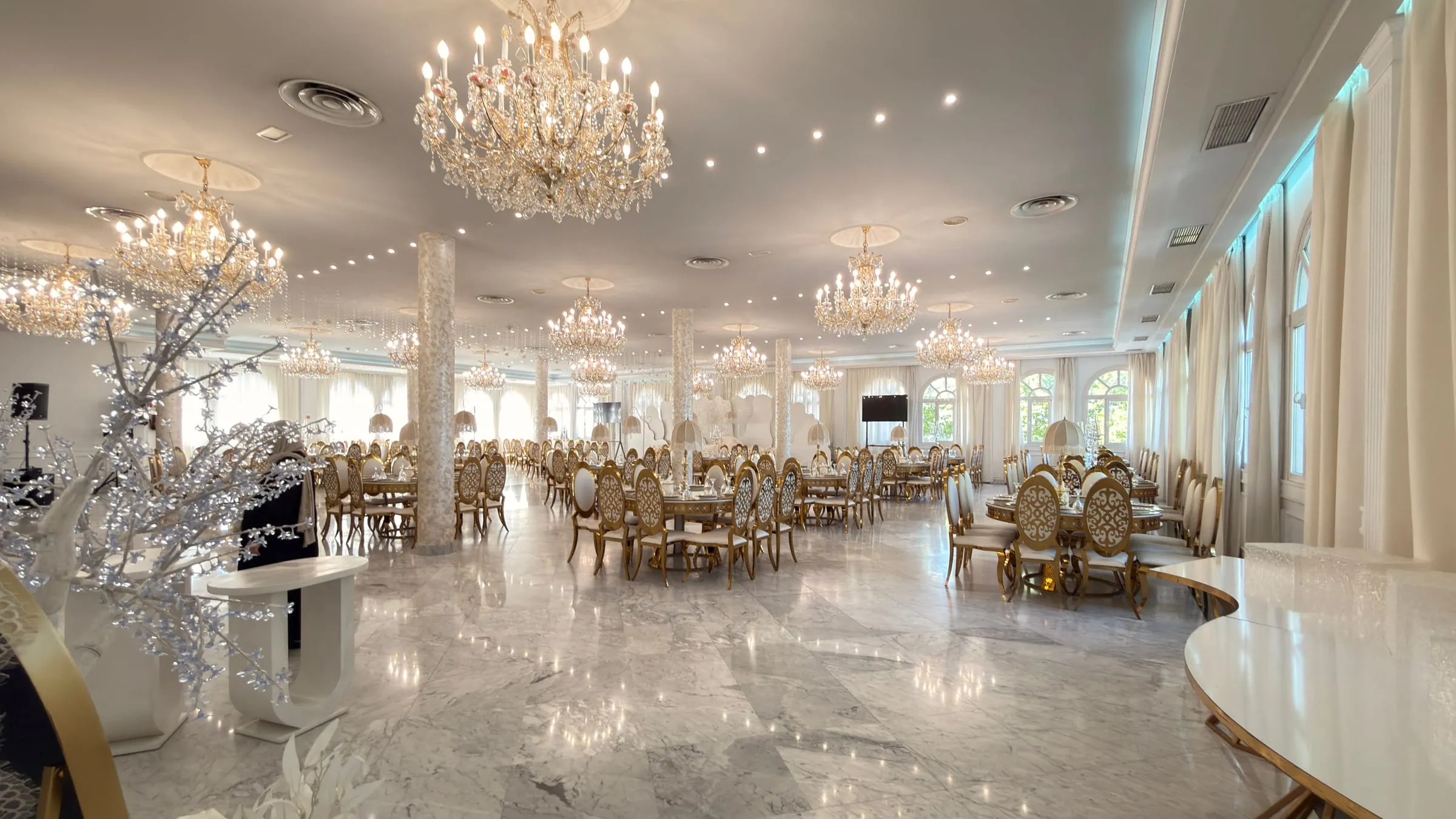Salón de eventos de Kasar Ahlam (Parla, Madrid)